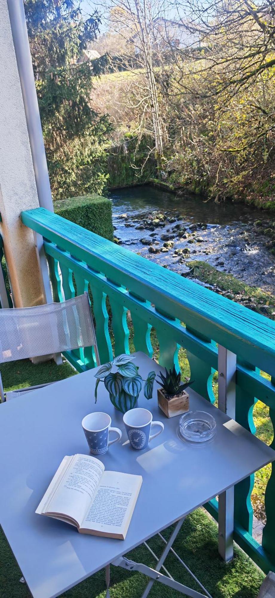 Ferienwohnung Escapade Au Calme De La Riviere Métabief Exterior foto