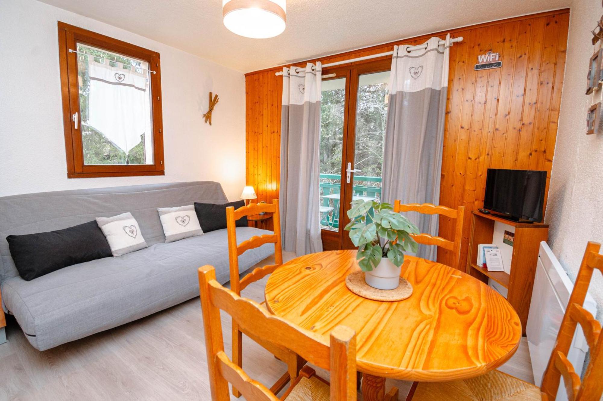 Ferienwohnung Escapade Au Calme De La Riviere Métabief Exterior foto
